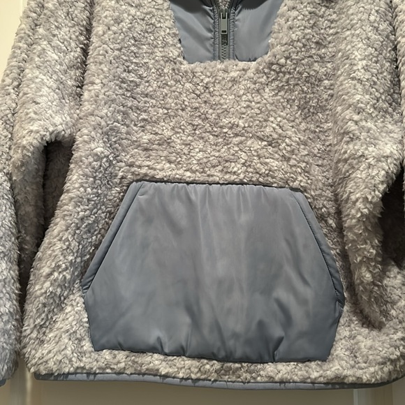 EXPRESS Half Zip Pullover - Picture 3 of 12